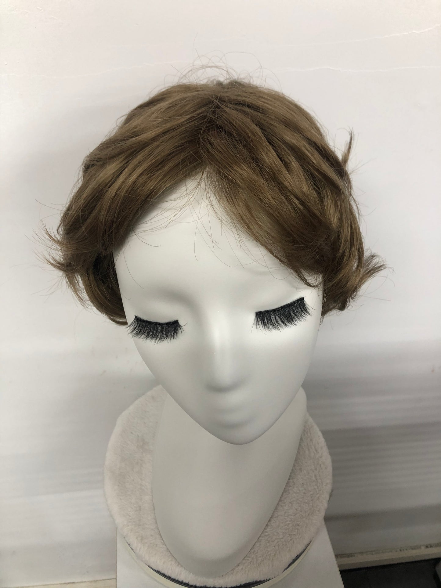 Lace Front Handmade Short Wavy Synthetic Wig for Women