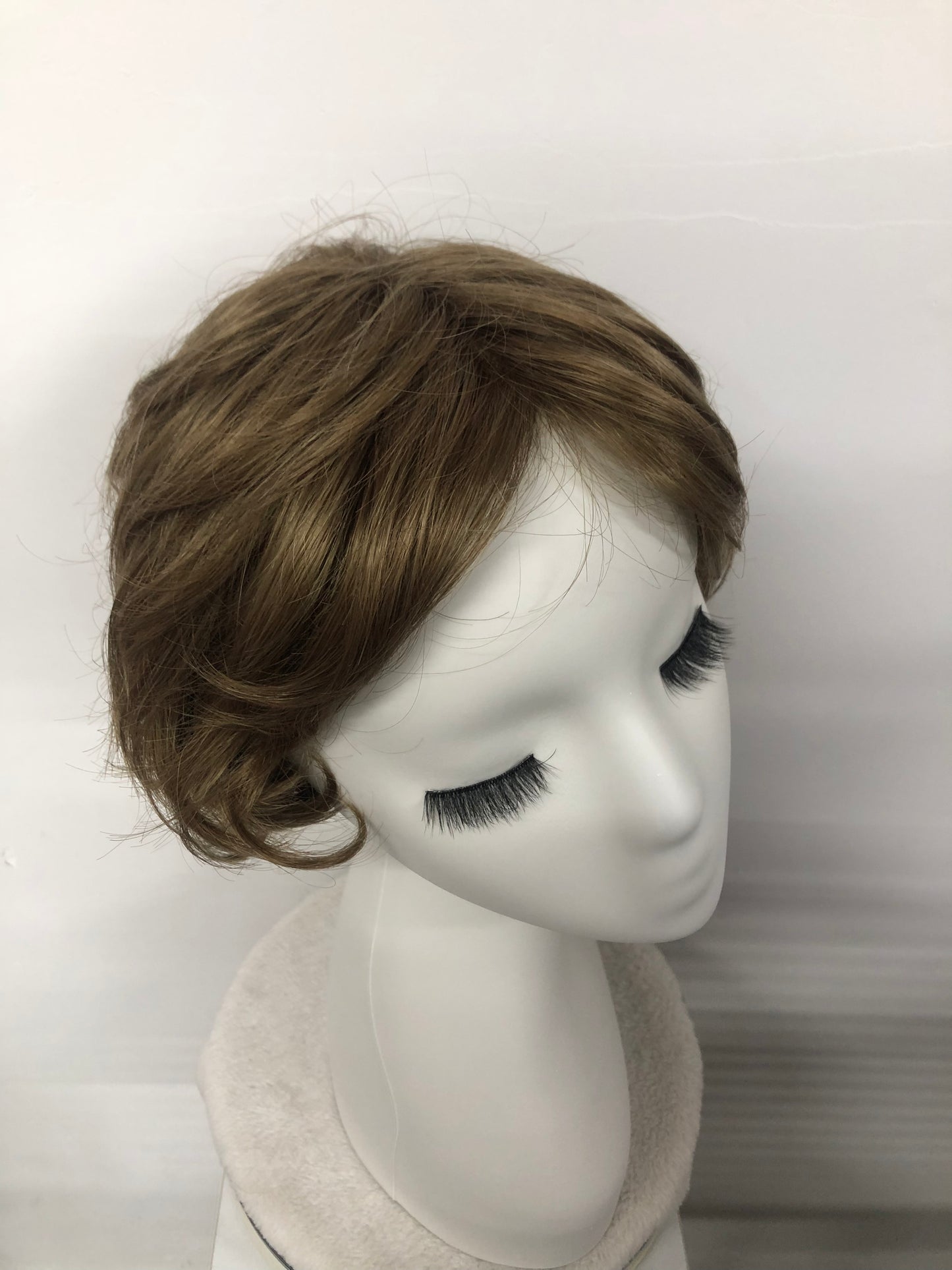 Lace Front Handmade Short Wavy Synthetic Wig for Women