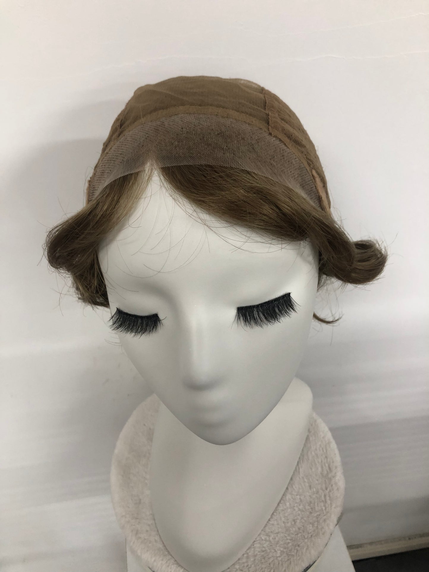 Lace Front Handmade Short Wavy Synthetic Wig for Women