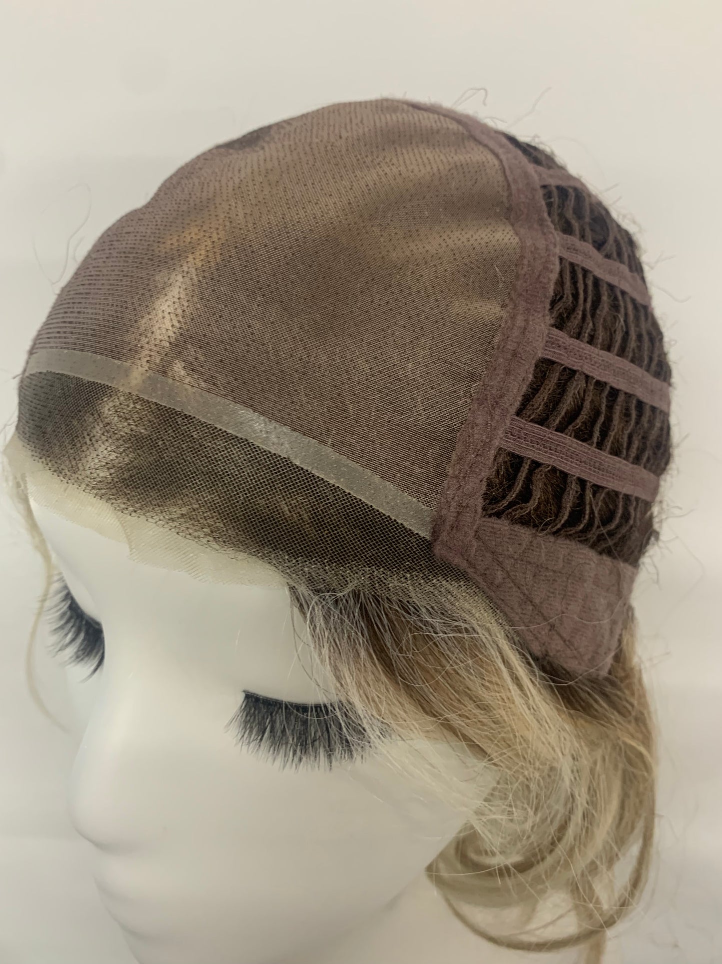 SKIRUEDAWIGS Mid Length Wavy Wig | Seamless Lace Front & Mono Top | Glueless Heat-Friendly Synthetic