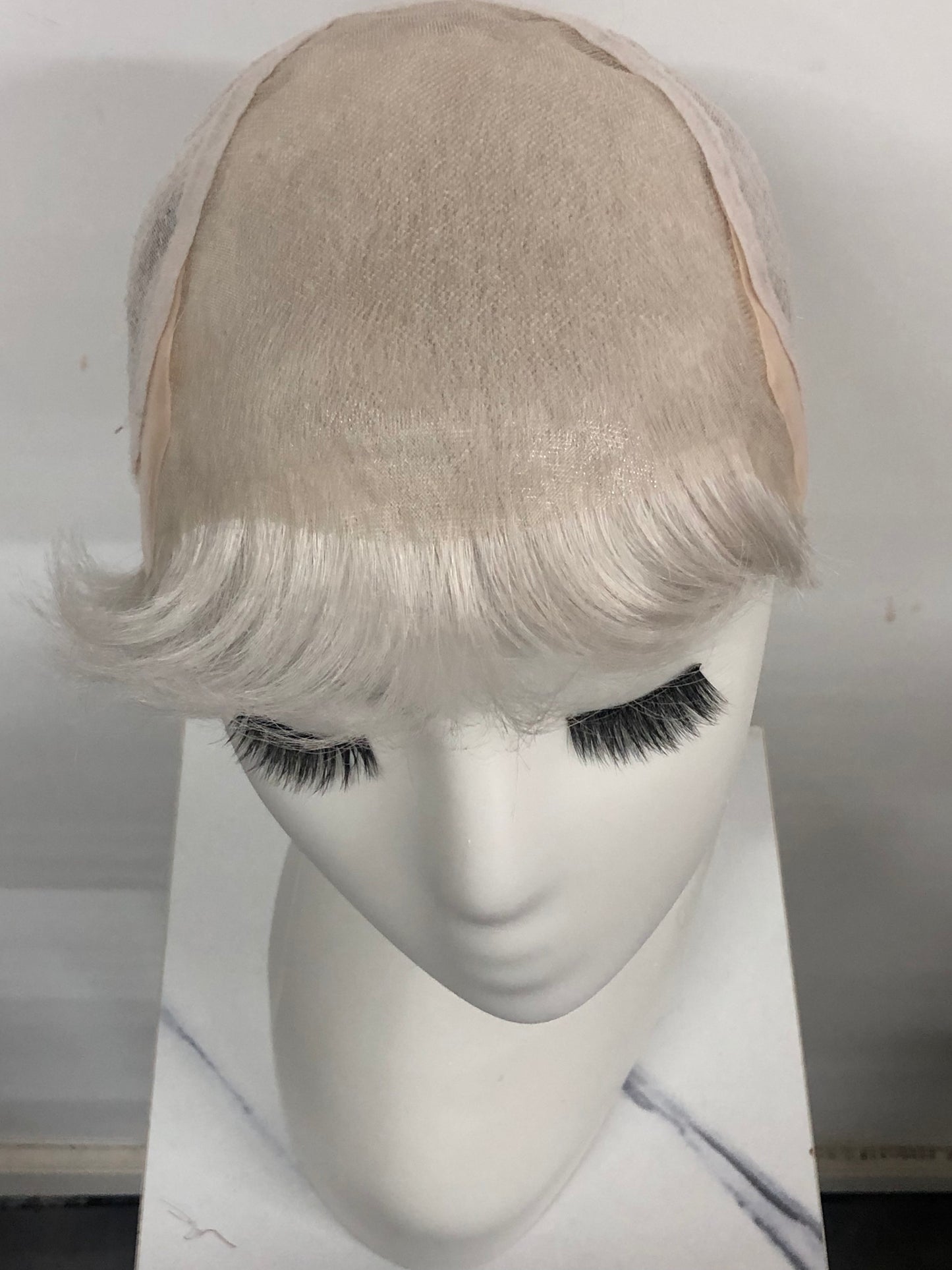 SKIRUEDAWIGS Premium Short Straight Wig | 100% Hand-Tied Lace Front & Mono Top | Glueless Heat-Friendly Synthetic