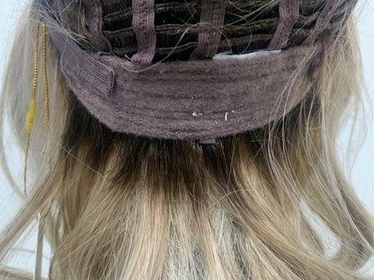 SKIRUEDAWIGS Mid Length Wavy Wig | Seamless Lace Front & Mono Top | Glueless Heat-Friendly Synthetic