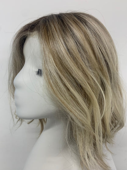 SKIRUEDAWIGS Mid Length Wavy Wig | Seamless Lace Front & Mono Top | Glueless Heat-Friendly Synthetic