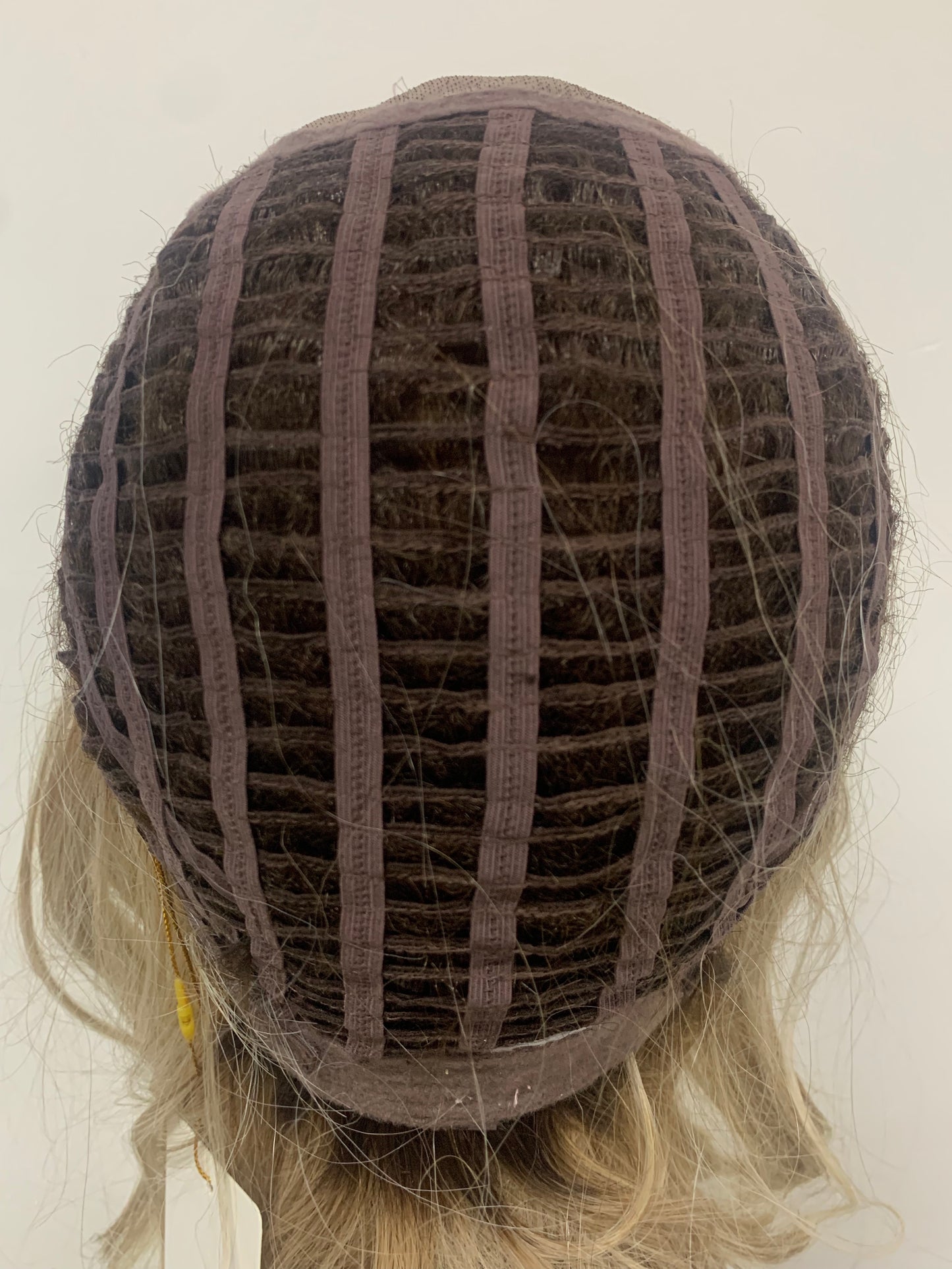 SKIRUEDAWIGS Mid Length Wavy Wig | Seamless Lace Front & Mono Top | Glueless Heat-Friendly Synthetic