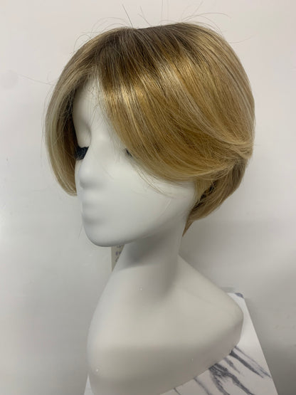 SKIRUEDAWIGS Short Straight Wig | Seamless Lace Front & Mono Top | Glueless Heat-Friendly Synthetic