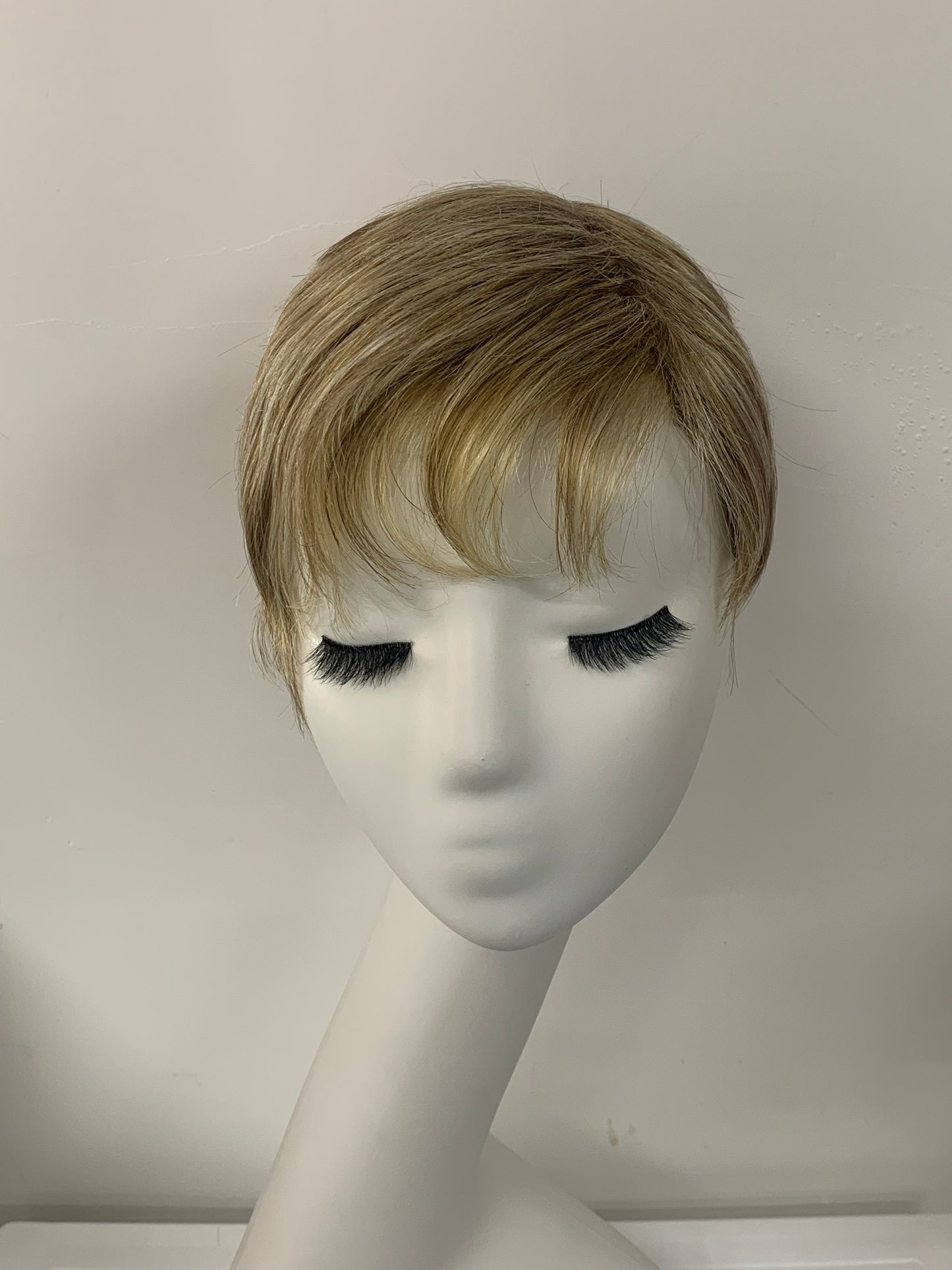 SKIRUEDAWIGS Short Straight Wig | Ready-to-Wear Machine-Made | Budget-Friendly Everyday Synthetic