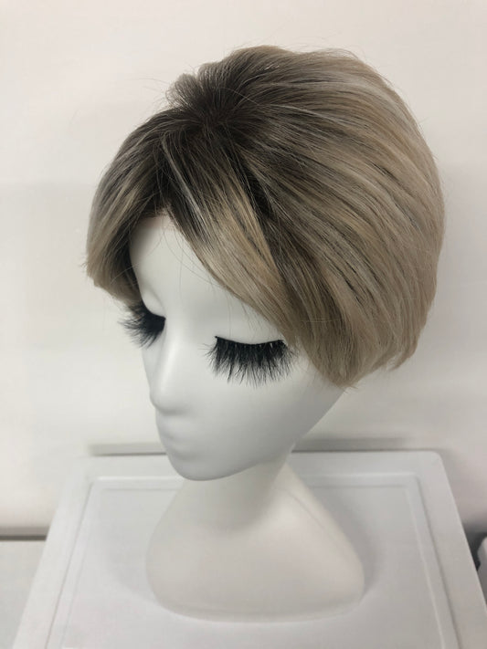 SKIRUEDAWIGS Short Straight Wig | Seamless Lace Front & Mono Top | Glueless Heat-Friendly Synthetic