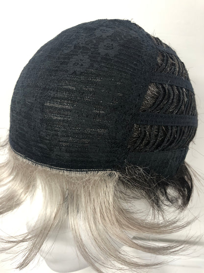 SKIRUEDAWIGS Short Wavy Curly Wig | Ready-to-Wear Machine-Made | Budget-Friendly Everyday Synthetic