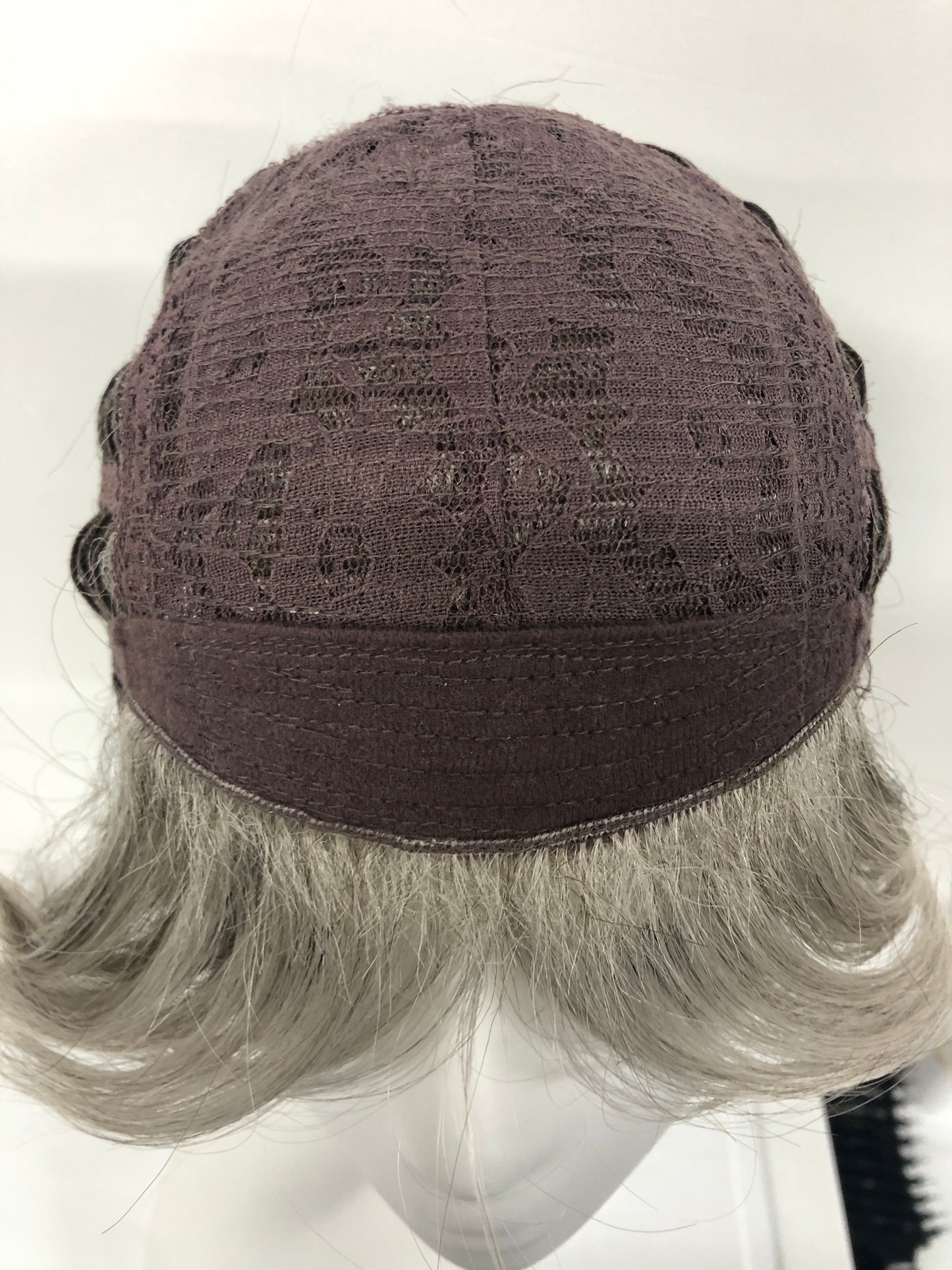 Machine-Made Short Wavy Curly Synthetic Wigs for Women