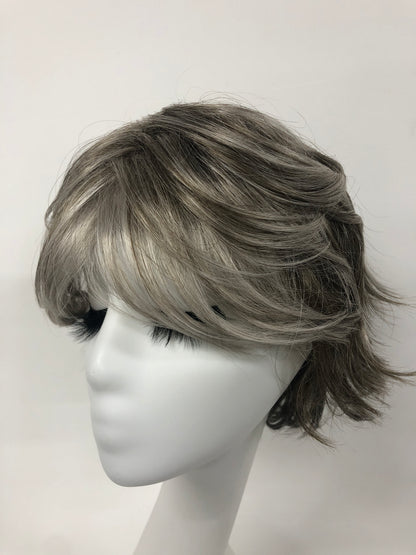 Machine-Made Short Wavy Curly Synthetic Wigs for Women