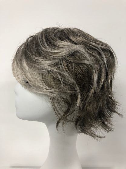 Machine-Made Short Wavy Curly Synthetic Wigs for Women