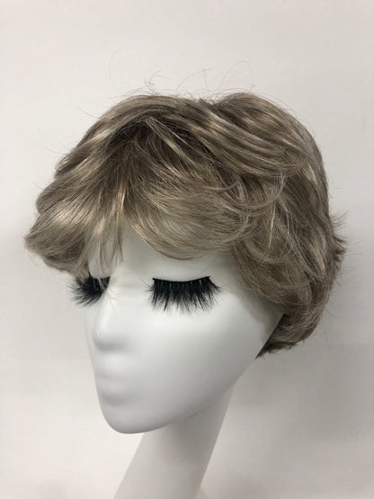 SKIRUEDAWIGS Short Wavy Curly Wig | Ready-to-Wear Machine-Made | Budget-Friendly Everyday Synthetic