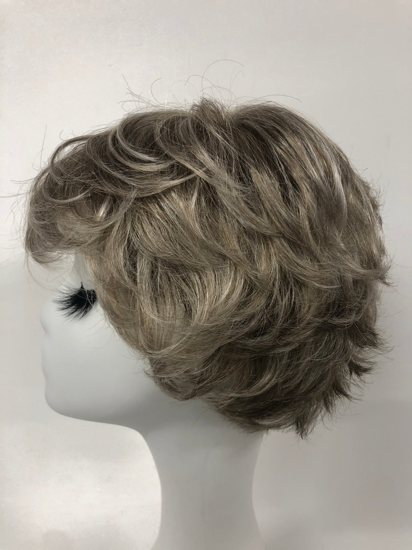 SKIRUEDAWIGS Short Wavy Curly Wig | Ready-to-Wear Machine-Made | Budget-Friendly Everyday Synthetic