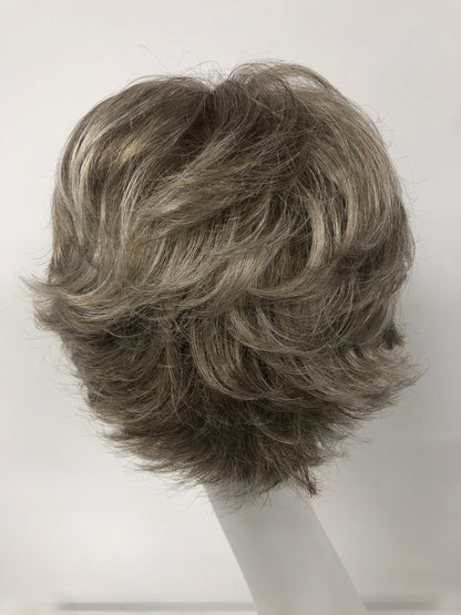 SKIRUEDAWIGS Short Wavy Curly Wig | Ready-to-Wear Machine-Made | Budget-Friendly Everyday Synthetic