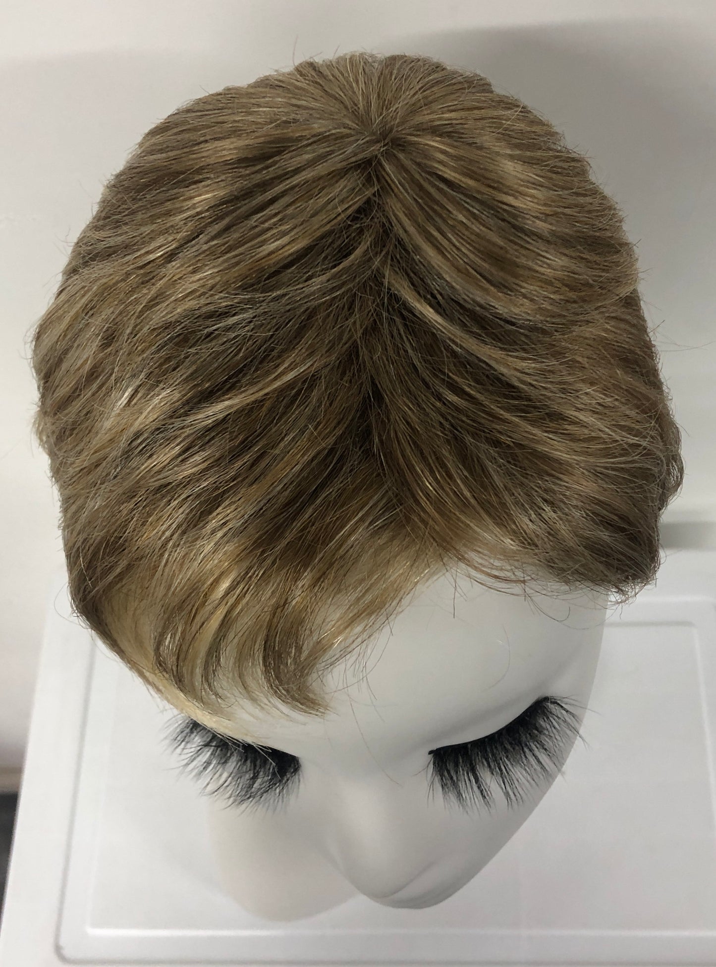 SKIRUEDAWIGS Short Straight Wig | Ready-to-Wear Machine-Made | Budget-Friendly Everyday Synthetic
