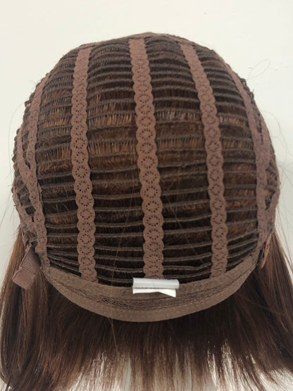 SKIRUEDAWIGS Short Straight Wig | Mono Top Wefted Cap | Glueless Heat-Friendly Synthetic