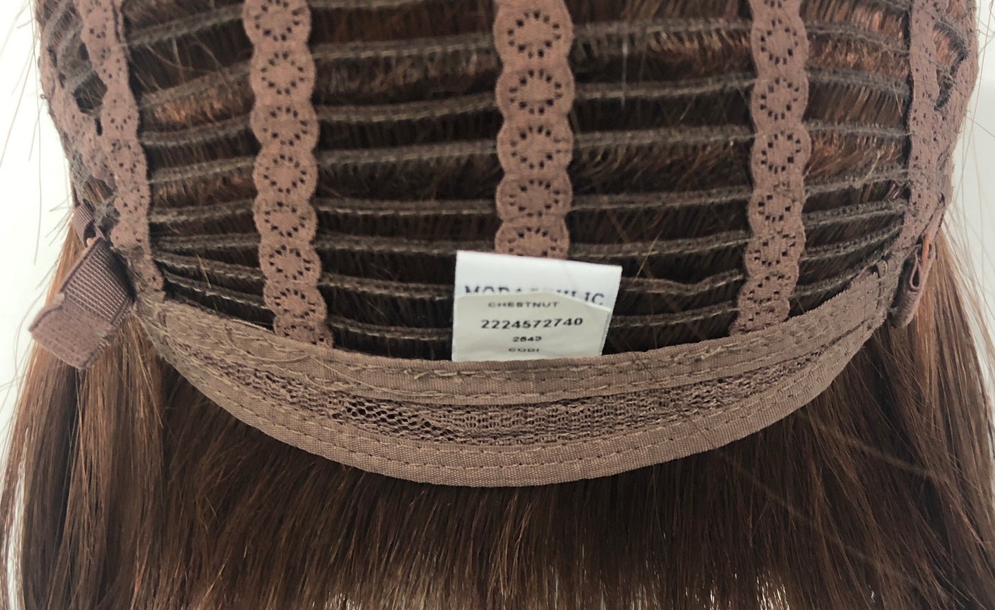 SKIRUEDAWIGS Short Straight Wig | Mono Top Wefted Cap | Glueless Heat-Friendly Synthetic