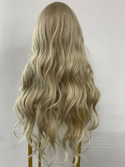 SKIRUEDAWIGS Long Curly Wavy Wig | Seamless Lace Front & Weft Back | Heat-Friendly Synthetic