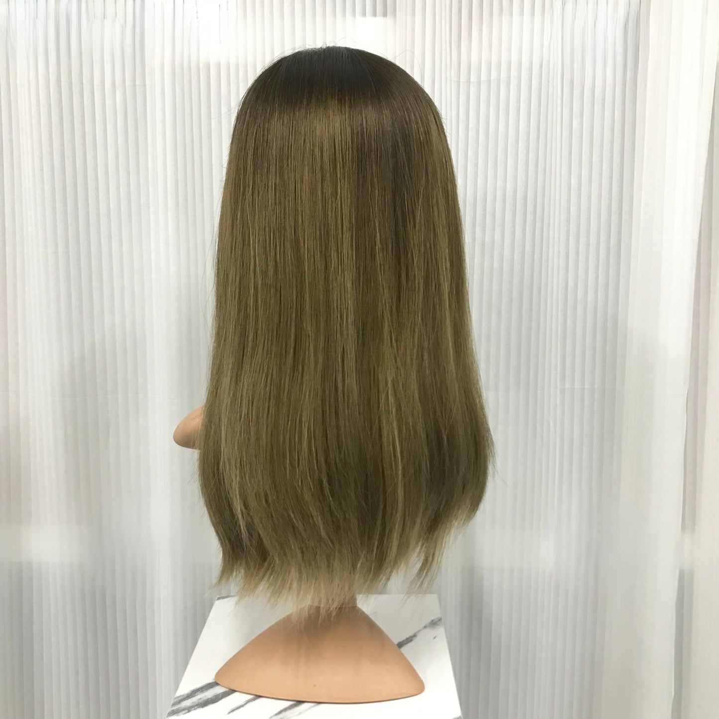 TRANSPARENT LACE 18'' WAVE NATURAL LOOKING JEWISH WIG