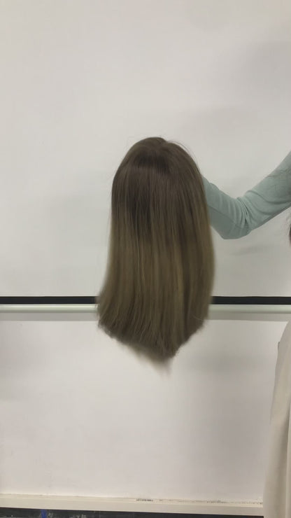 TRANSPARENT LACE 18'' WAVE NATURAL LOOKING JEWISH WIG