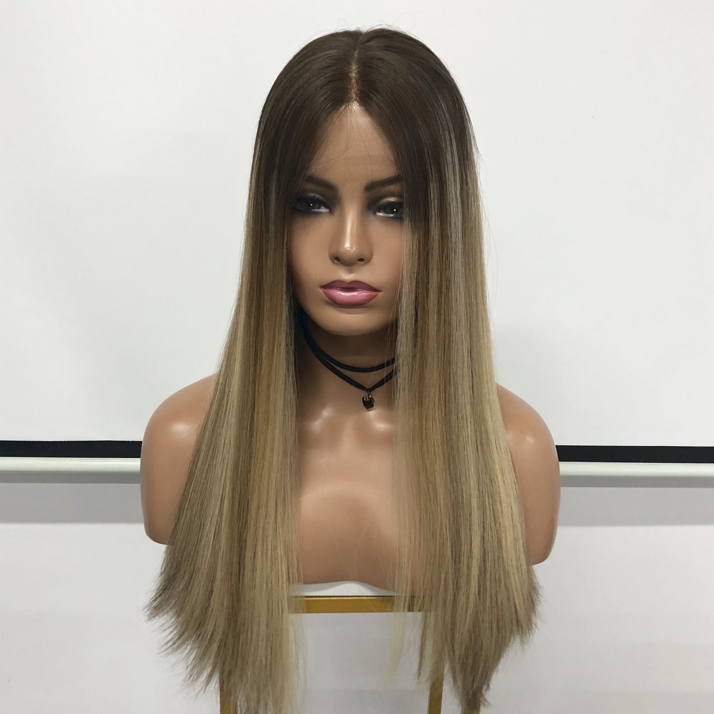 5X5 Invisible Lace Wig – Natural Looking Human Hair Wig | High Quality | Free Shipping